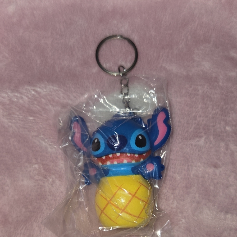 Blue Character Pineapple Keychain - Unbranded
